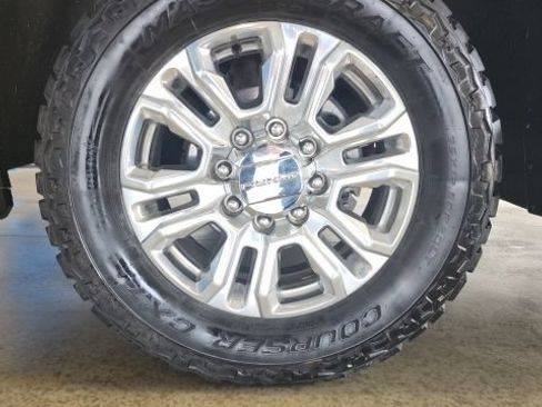 Used 2021 GMC Sierra 2500 Denali AWD/4WD image 8