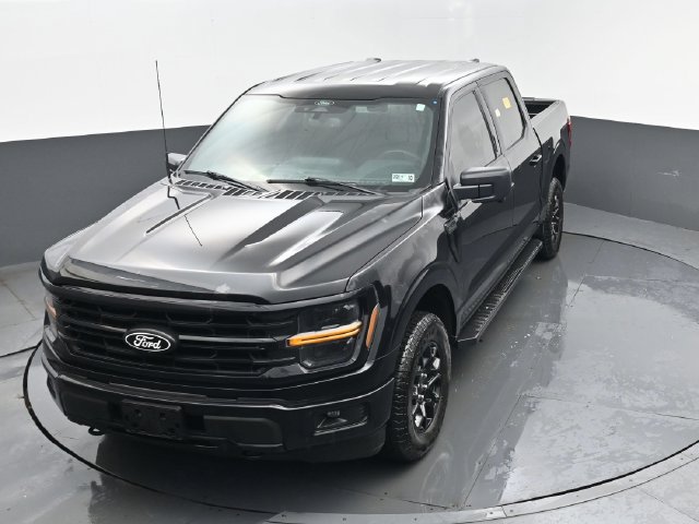 Used 2024 Ford F150 XLT w/ XLT Black Appearance Package AWD/4WD image 18