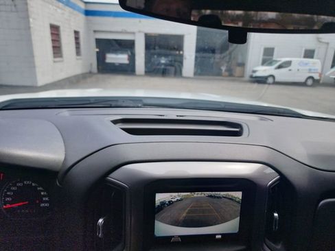 Used 2022 Chevrolet Silverado 1500 Custom Trail Boss w/ LPO, Dark Essentials Package image 27