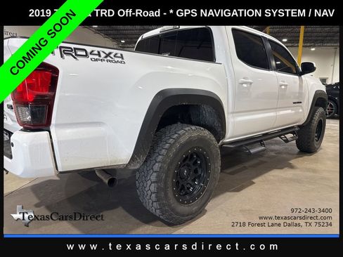 Used 2019 Toyota Tacoma 4x4 Double Cab image 5