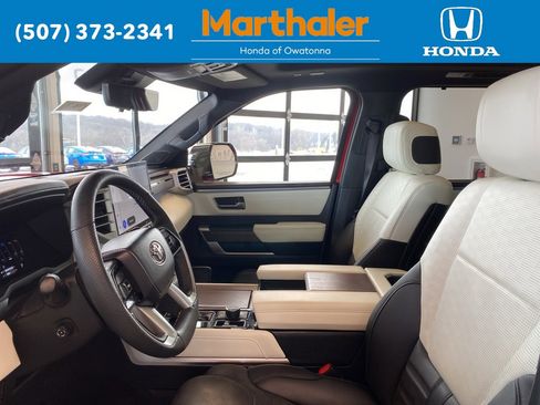 Used 2023 Toyota Sequoia Capstone image 9