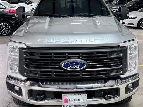 Used 2024 Ford F250 XL w/ FX4 Off-Road Package AWD/4WD image 8
