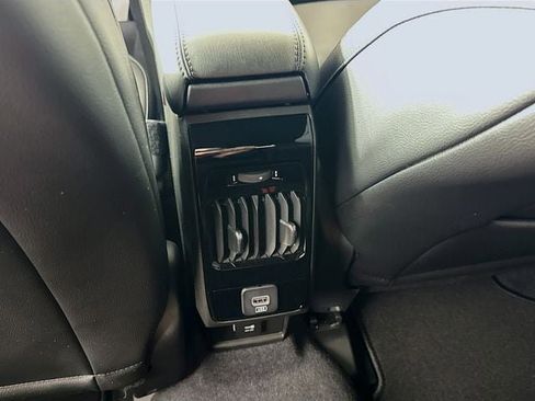 New 2026 Jeep Compass Latitude image 24