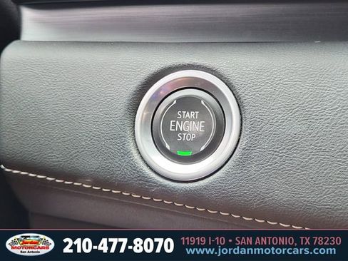 Used 2021 Cadillac Escalade Sport w/ LPO, ONYX Package AWD/4WD image 25