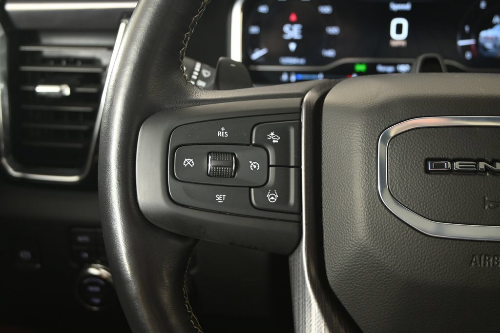 Used 2025 GMC Sierra 1500 Denali Ultimate AWD/4WD image 37