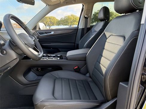 New 2026 Volkswagen Atlas SEL image 19