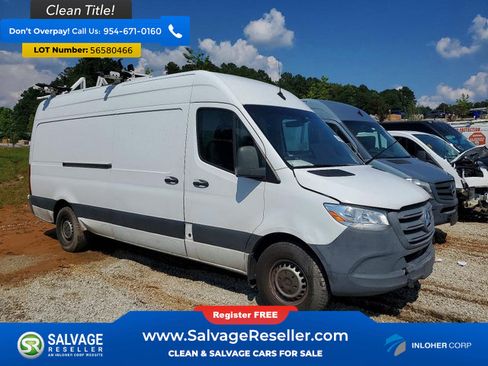 Used 2021 Mercedes-Benz Sprinter 2500 w/ Driver Convenience Package image 5