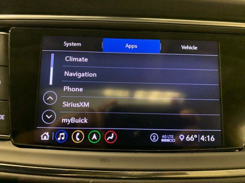 Used 2020 Buick Enclave Premium w/ Sun and Sites Package image 34