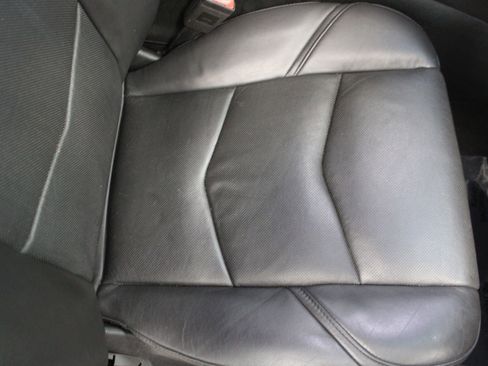 Used 2017 Cadillac Escalade ESV Luxury image 35