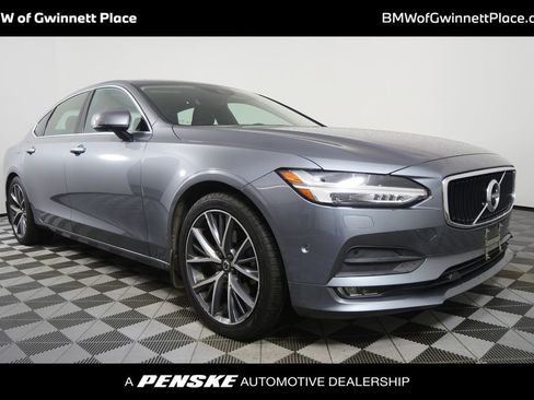 Used 2018 Volvo S90 T5 Momentum w/ Convenience Package image 1