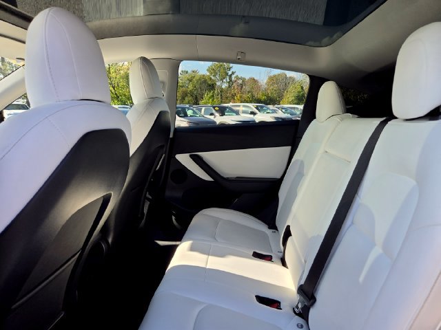 Used 2021 Tesla Model Y Performance AWD/4WD image 17