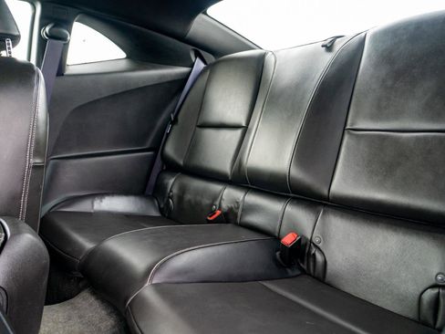 Used 2011 Chevrolet Camaro LT image 17