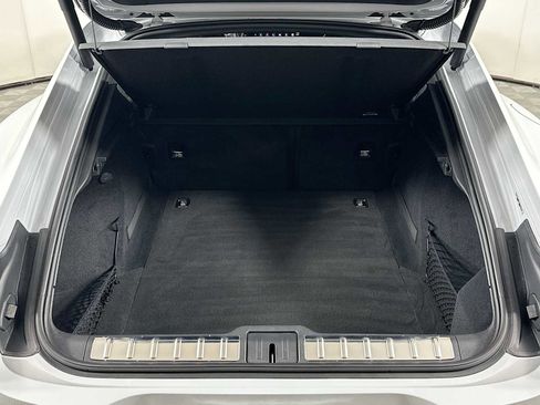 Certified 2025 Porsche Panamera RWD image 25