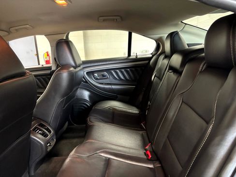 Used 2012 Ford Taurus SEL image 8