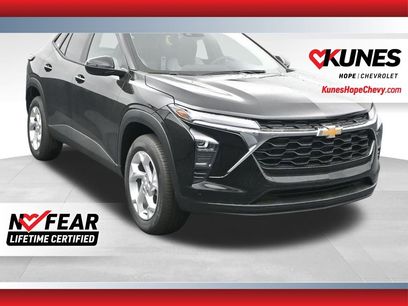 New 2026 Chevrolet Trax LS w/ LS Convenience Package