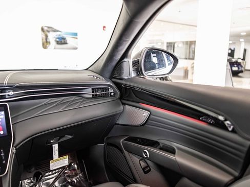 New 2025 Maserati Grecale Modena image 38