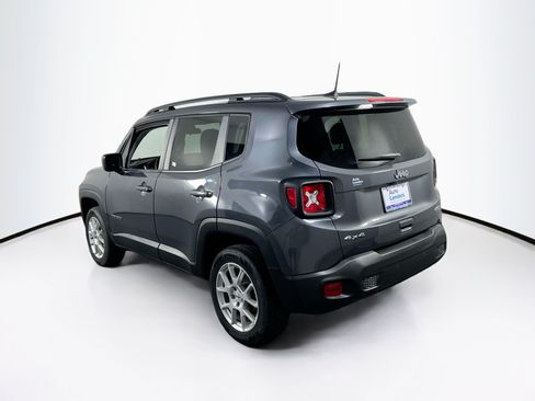 Used 2022 Jeep Renegade Latitude AWD/4WD image 7