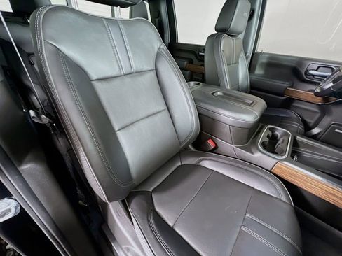 Certified 2022 Chevrolet Silverado 2500 High Country w/ LPO, Dark Essentials Package image 30