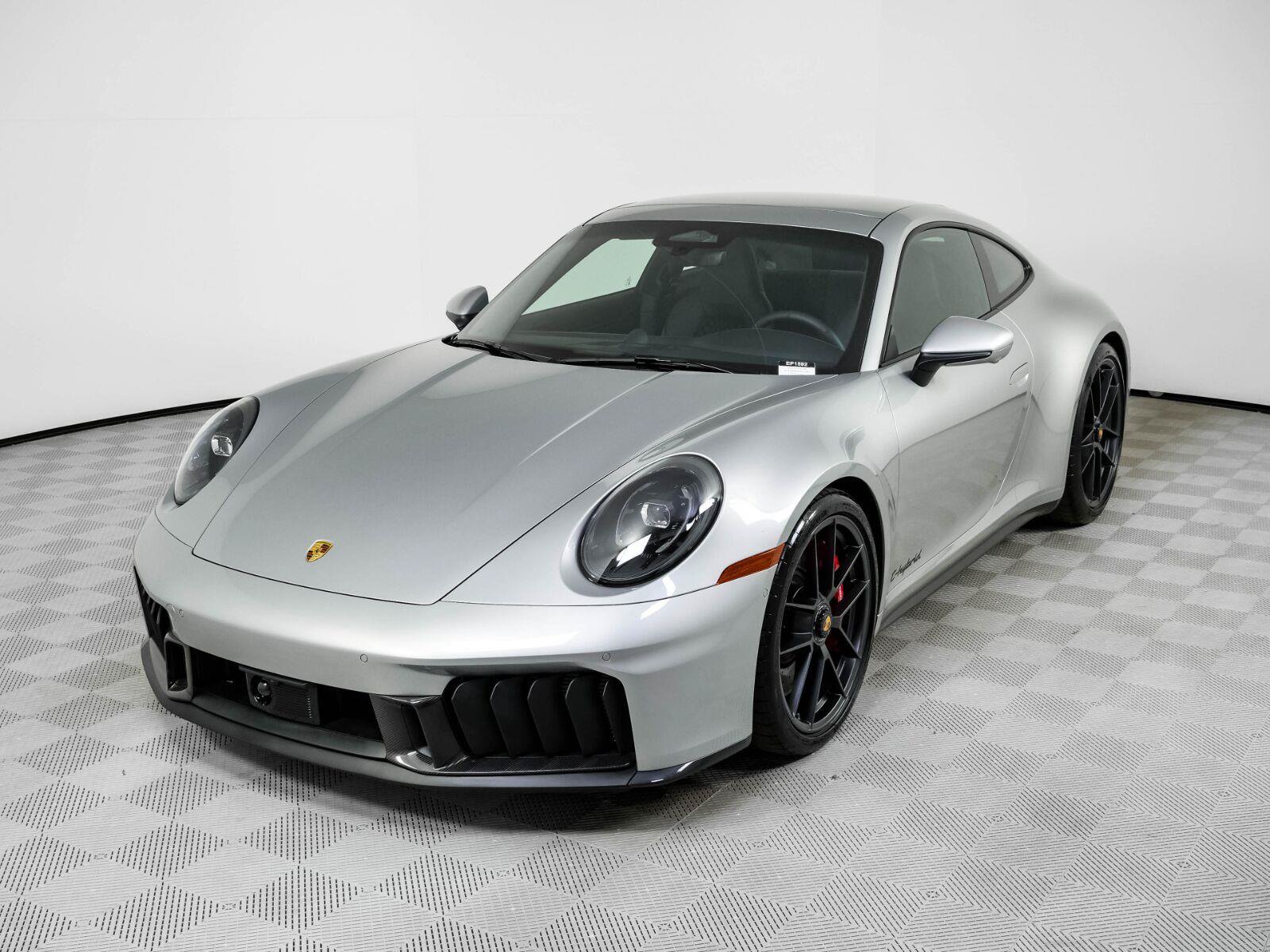 New 2026 Porsche 911 Carrera GTS RWD image 1