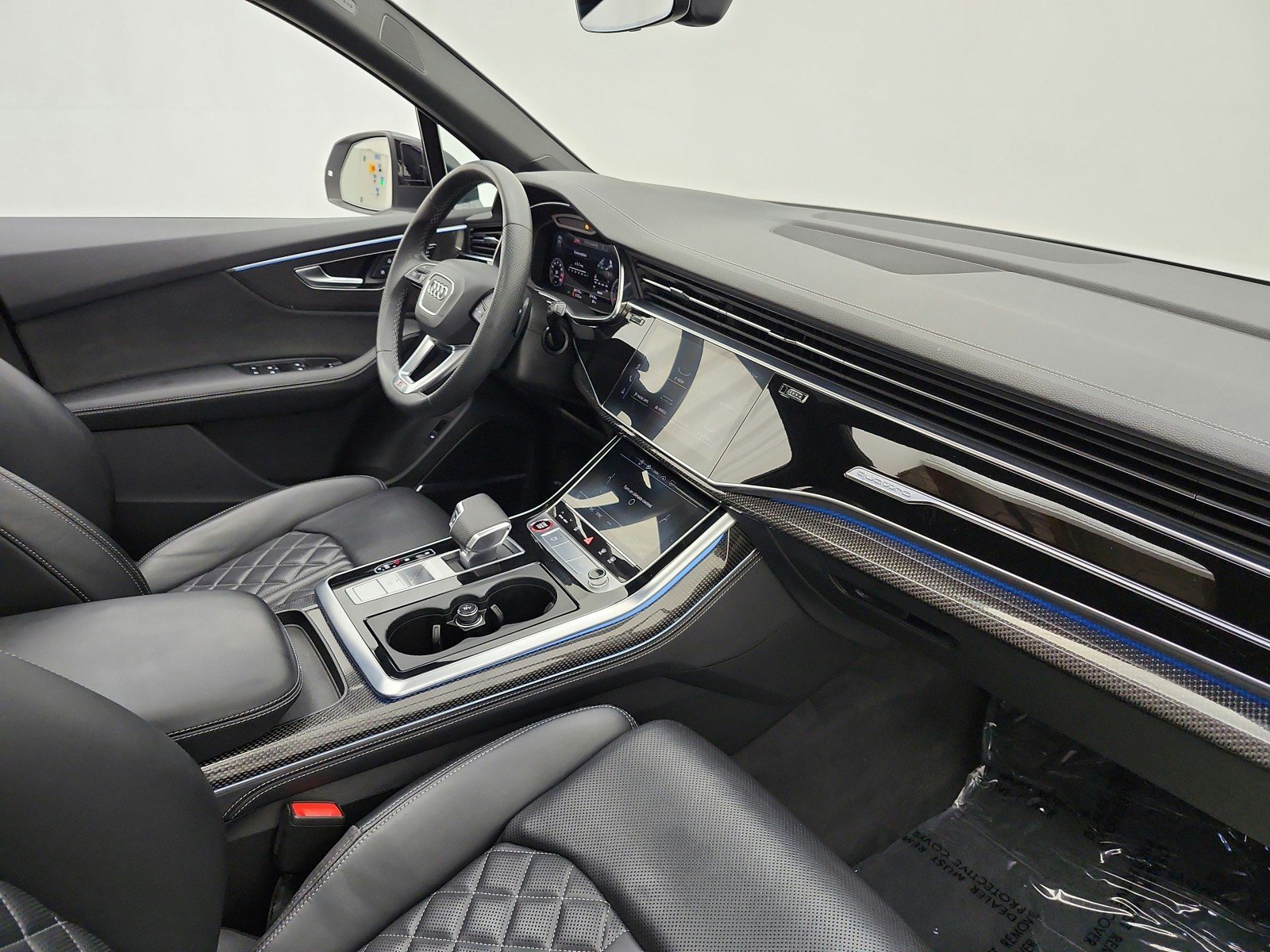 Used 2023 Audi SQ7 Premium Plus w/ Executive Package AWD/4WD image 21