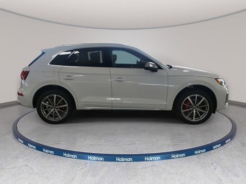 Used 2025 Audi SQ5 Premium Plus w/ Premium Plus Package AWD/4WD image 9