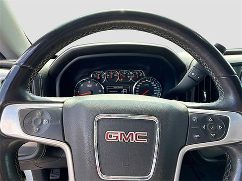 Used 2018 GMC Sierra 1500 SLE w/ SLE Value Package image 10