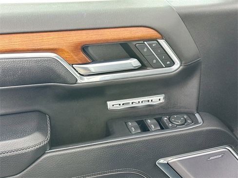 Used 2022 GMC Sierra 1500 Denali image 26