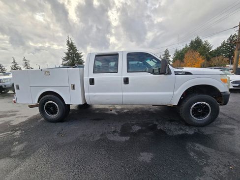 Used 2013 Ford F250 XL image 6