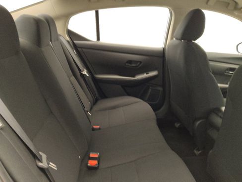Used 2025 Nissan Sentra S FWD image 19