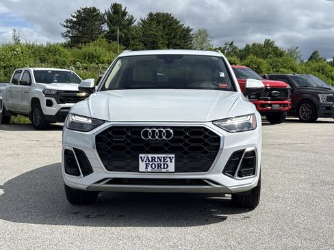 Used 2023 Audi Q5 2.0T Premium Plus w/ Premium Plus Package AWD/4WD image 2