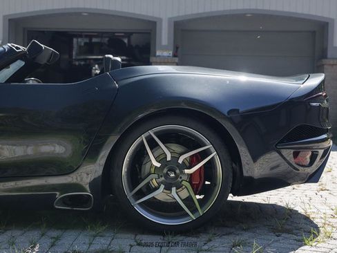 Used 2014 SRT Viper GTS w/ GTS Laguna Interior Package image 5