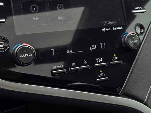 Used 2020 Toyota Camry XSE w/ Carpet Mat Package image 30