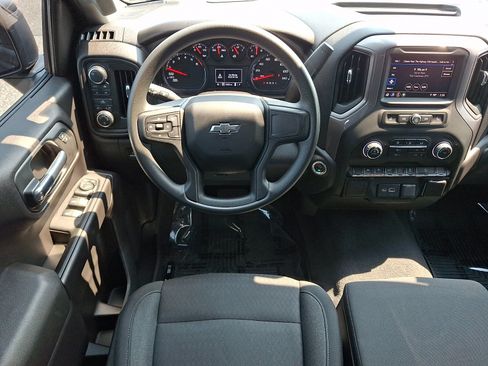 Used 2023 Chevrolet Silverado 1500 Custom Trail Boss AWD/4WD image 12