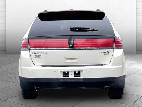 Used 2008 Lincoln MKX AWD image 3