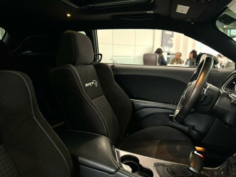 Used 2020 Dodge Challenger SRT Hellcat RWD image 19