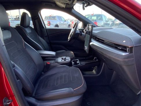 Used 2021 Ford Mustang Mach-E GT image 27