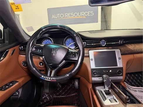 Used 2016 Maserati Quattroporte S image 18