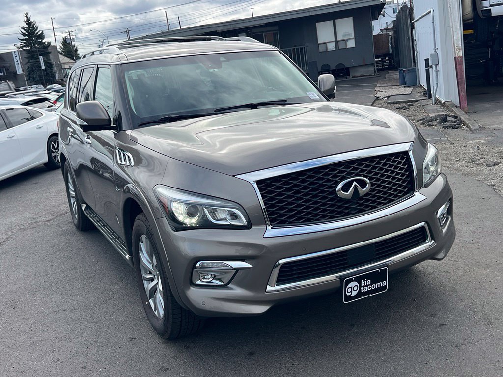 Used 2017 INFINITI QX80 4WD w/ Driver Assistance Package image 7