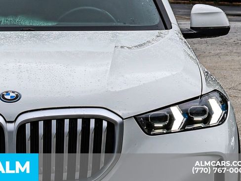 Used 2024 BMW X5 xDrive50e AWD/4WD image 15