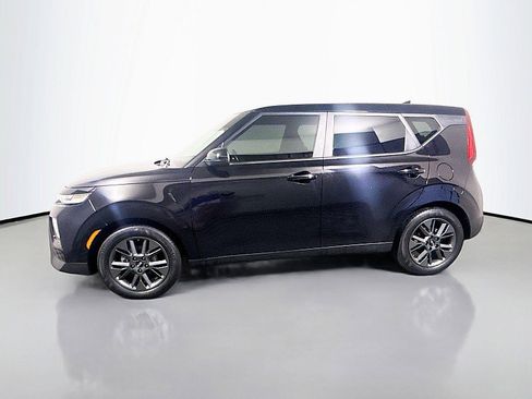 Used 2020 Kia Soul EX FWD image 4