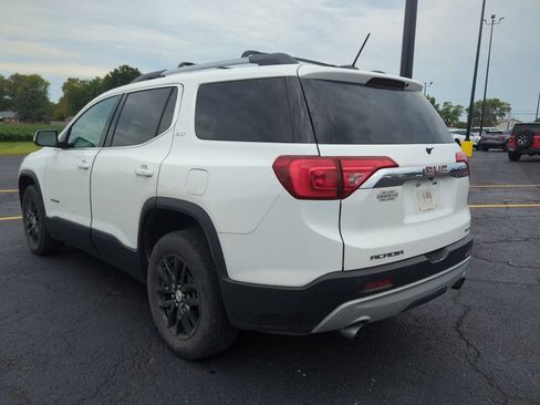 Used 2019 GMC Acadia SLT w/ LPO, Floor Liner Package AWD/4WD image 4