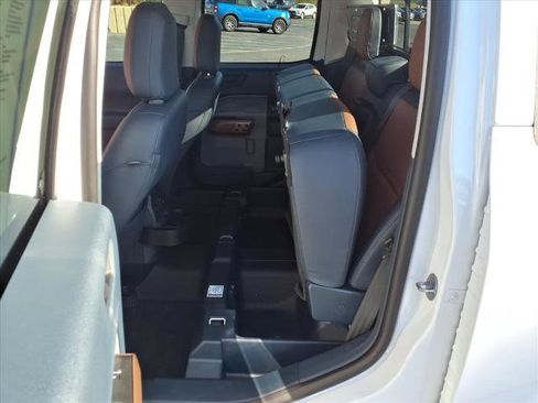 Certified 2024 Ford Maverick Lariat image 5