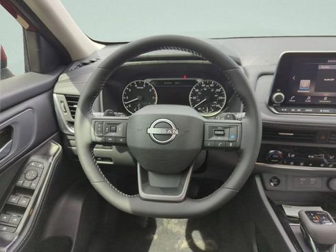 New 2026 Nissan Rogue SV FWD image 22