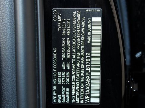 Used 2023 Porsche Macan image 28