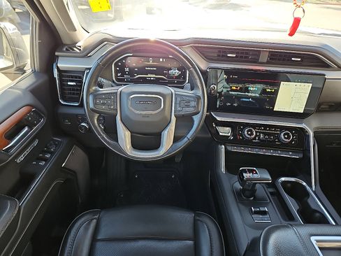 Used 2022 GMC Sierra 1500 Denali image 7