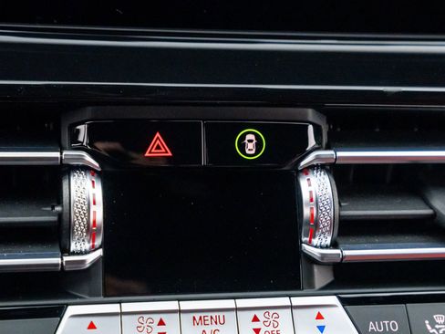 Certified 2025 BMW M850i xDrive Coupe image 26