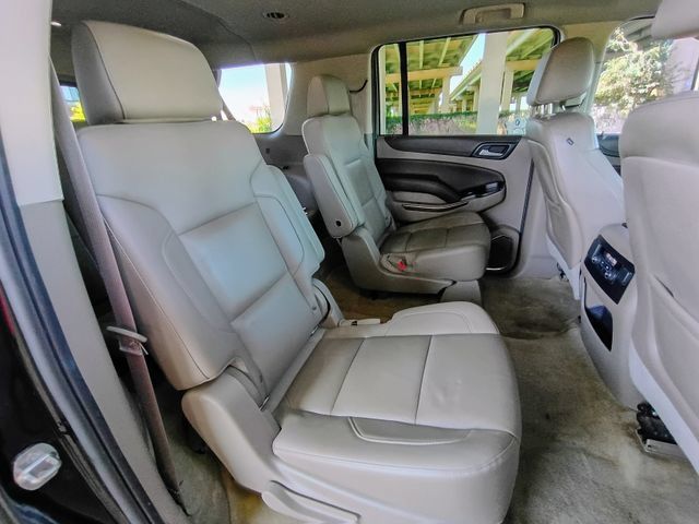 Used 2015 Chevrolet Suburban LT RWD image 56