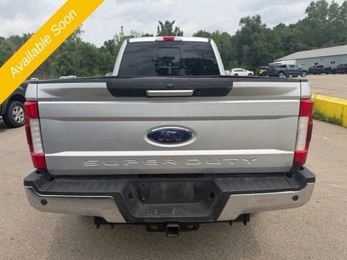 Used 2019 Ford F250 Lariat w/ Chrome Package AWD/4WD image 6