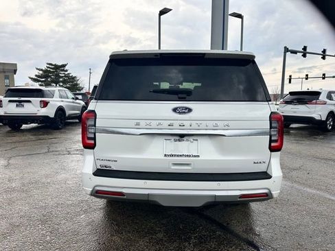 Used 2024 Ford Expedition Max Platinum image 5