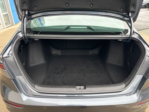 Used 2023 Honda Accord EX-L image 29